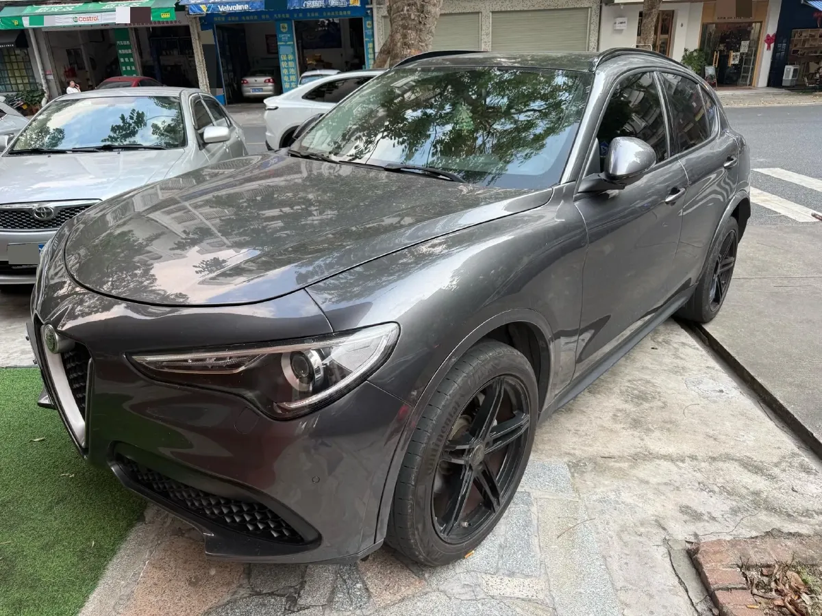 2017 Lexus NX 2.0T 238HP L4 6AT,autocango,china used car exporter,china ev exporter,chinese used car exporter,chinese used ev exporter