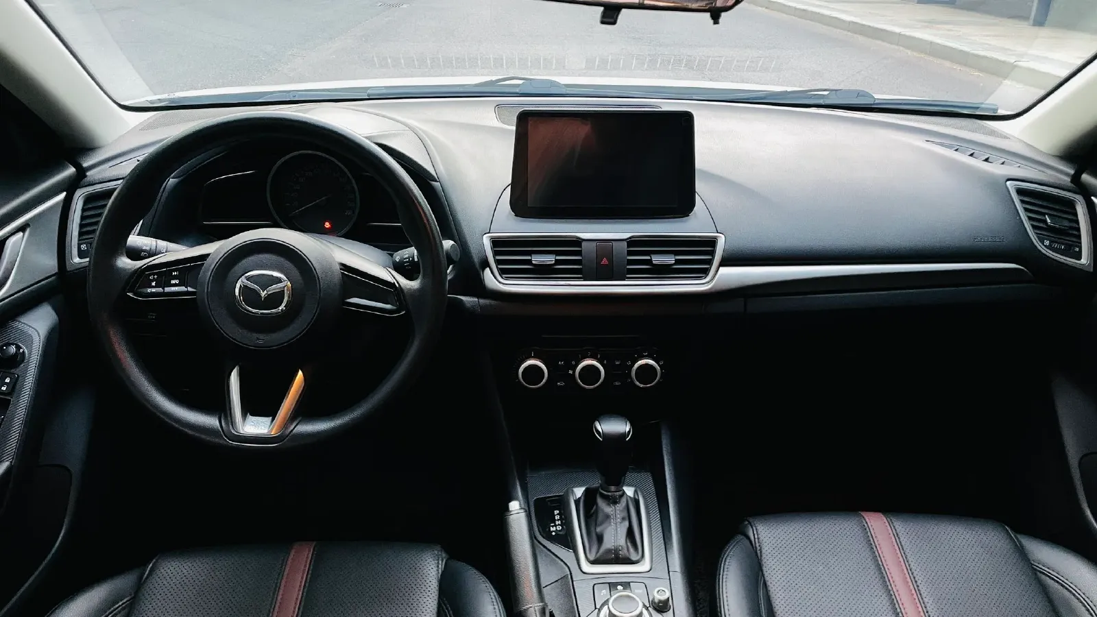 2017 Mazda 3 Axela 1.5L 117HP L4 6AT,autocango,china used car exporter,china ev exporter,chinese used car exporter,chinese used ev exporter