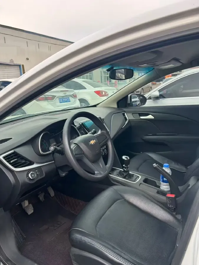 2019 Chevrolet Cavalier 1.5L 113HP L4 5MT,autocango,china used car exporter,china ev exporter,chinese used car exporter,chinese used ev exporter