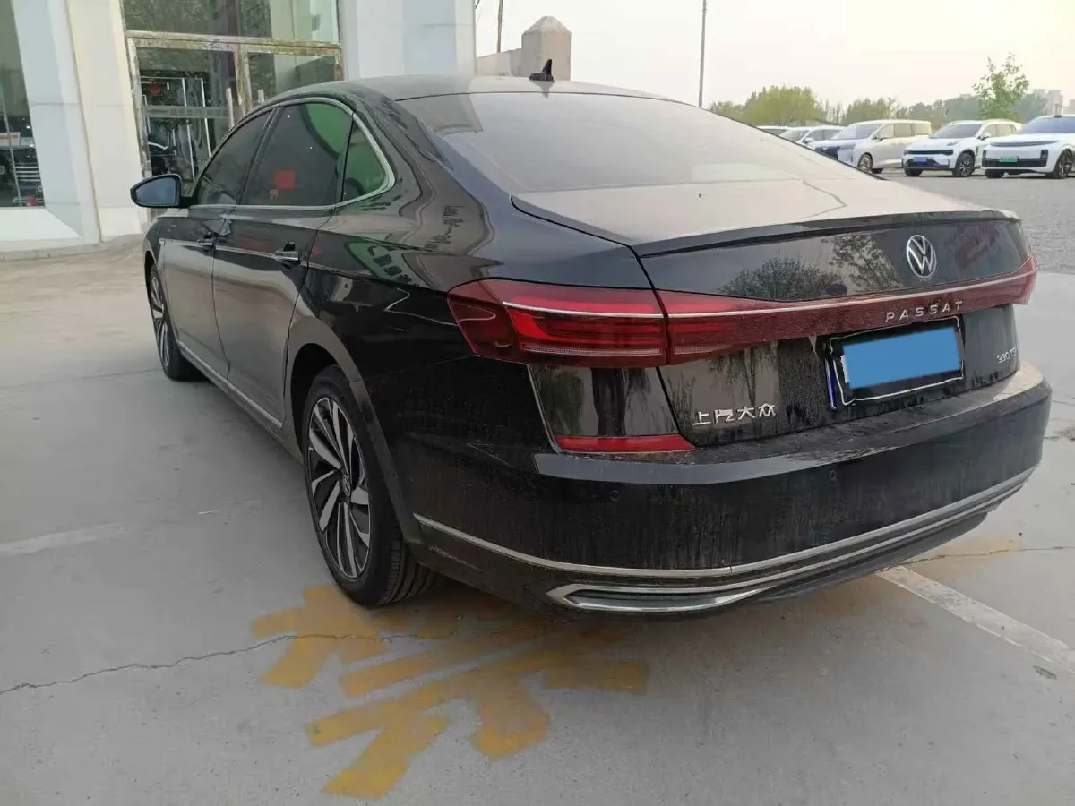 2023 Volkswagen Passat 2.0T 186HP L4 7DCT,autocango,china used car exporter,china ev exporter,chinese used car exporter,chinese used ev exporter