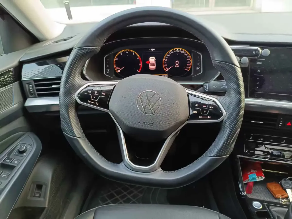 2023 Volkswagen Passat 2.0T 186HP L4 7DCT,autocango,china used car exporter,china ev exporter,chinese used car exporter,chinese used ev exporter