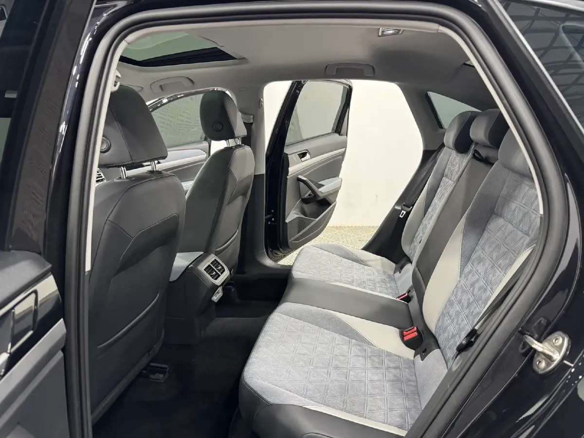 2023 Volkswagen Lavida 1.5L 113HP L4 6AT,autocango,china used car exporter,china ev exporter,chinese used car exporter,chinese used ev exporter