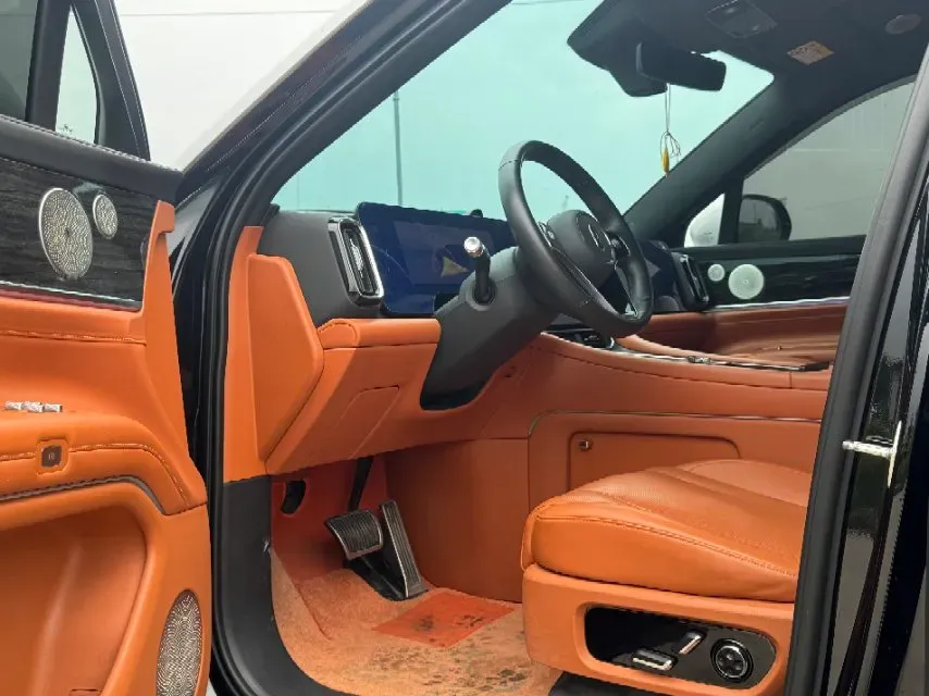 2024 AITO AITO M9 1.5T 152HP L4 REEV 42KWH,autocango,china used car exporter,china ev exporter,chinese used car exporter,chinese used ev exporter