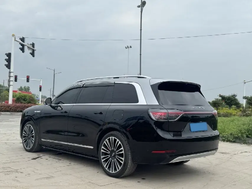 2024 AITO AITO M9 1.5T 152HP L4 REEV 42KWH,autocango,china used car exporter,china ev exporter,chinese used car exporter,chinese used ev exporter