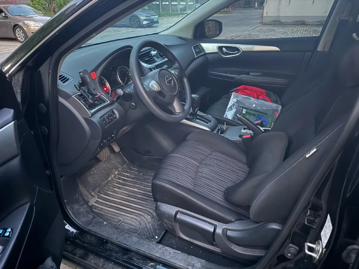 2022 Nissan Sylphy 1.6L 122HP L4 CVT,autocango,china used car exporter,china ev exporter,chinese used car exporter,chinese used ev exporter