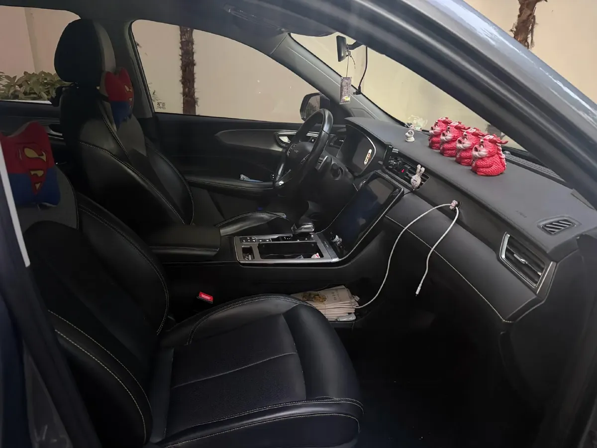 2020 Roewe RX5 1.5T 169HP L4 AMT PHEV 11.1KWH,autocango,china used car exporter,china ev exporter,chinese used car exporter,chinese used ev exporter