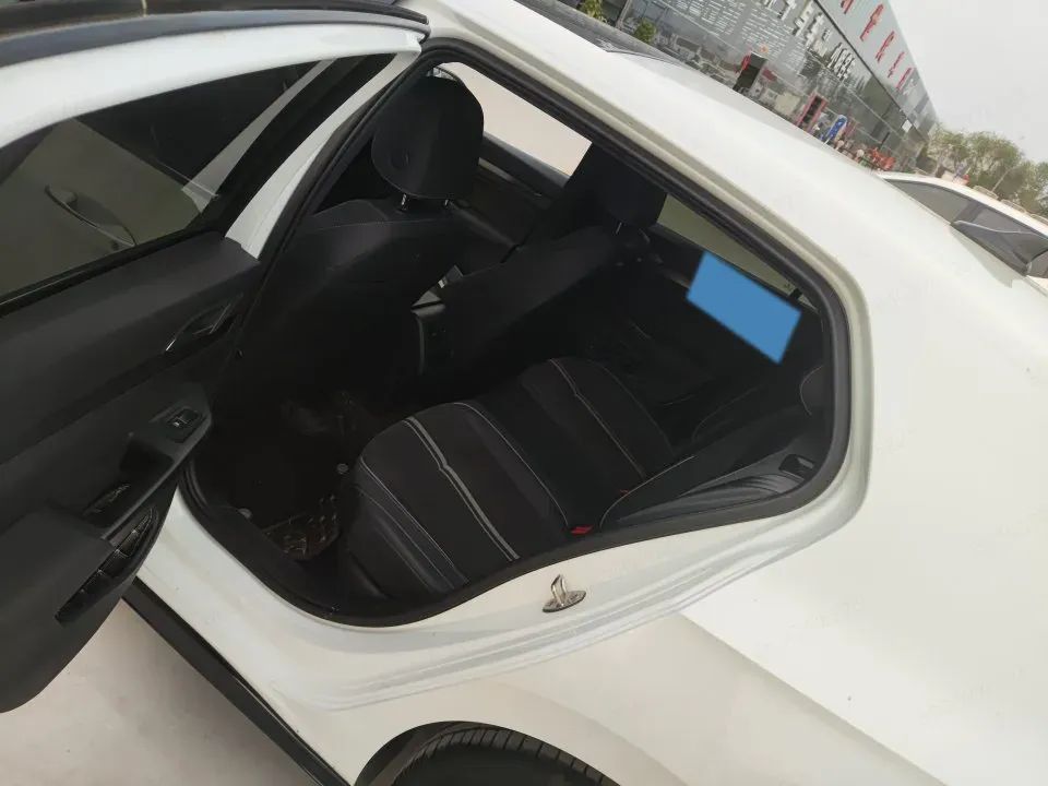 2023 Volkswagen Golf 1.4T 150HP L4 7DCT,autocango,china used car exporter,china ev exporter,chinese used car exporter,chinese used ev exporter