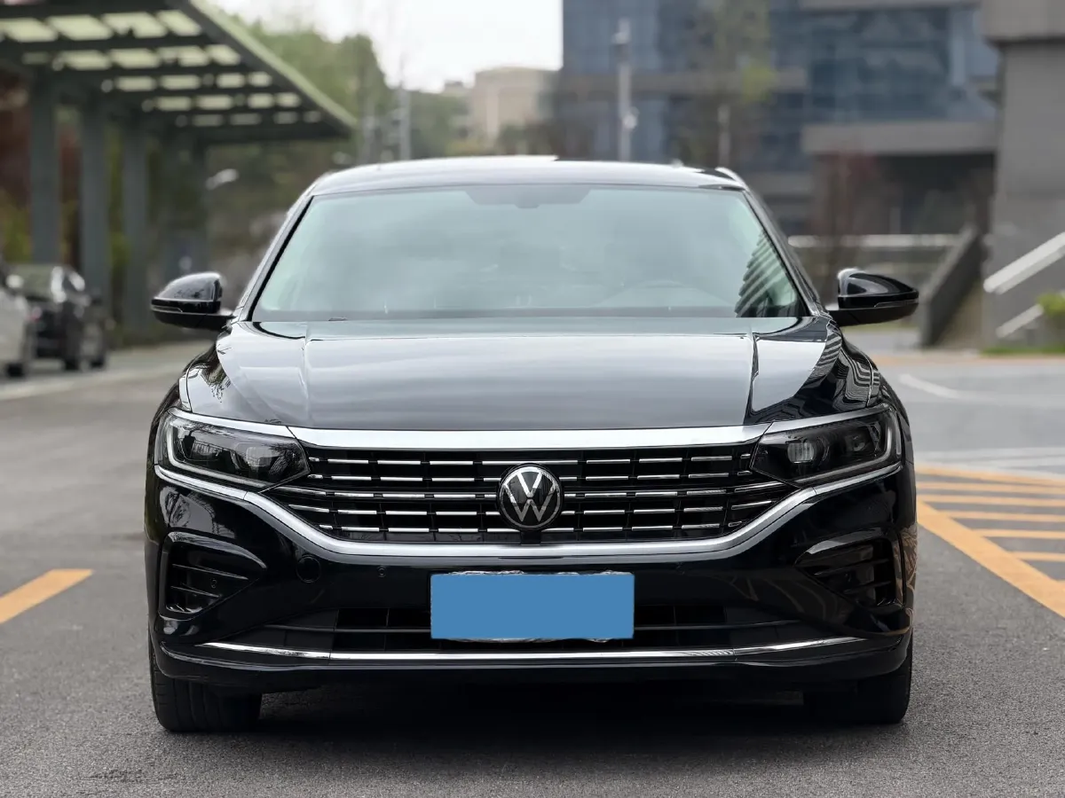 2022 Skoda Kodiak GT 2.0T 186HP L4 7DCT,autocango,china used car exporter,china ev exporter,chinese used car exporter,chinese used ev exporter