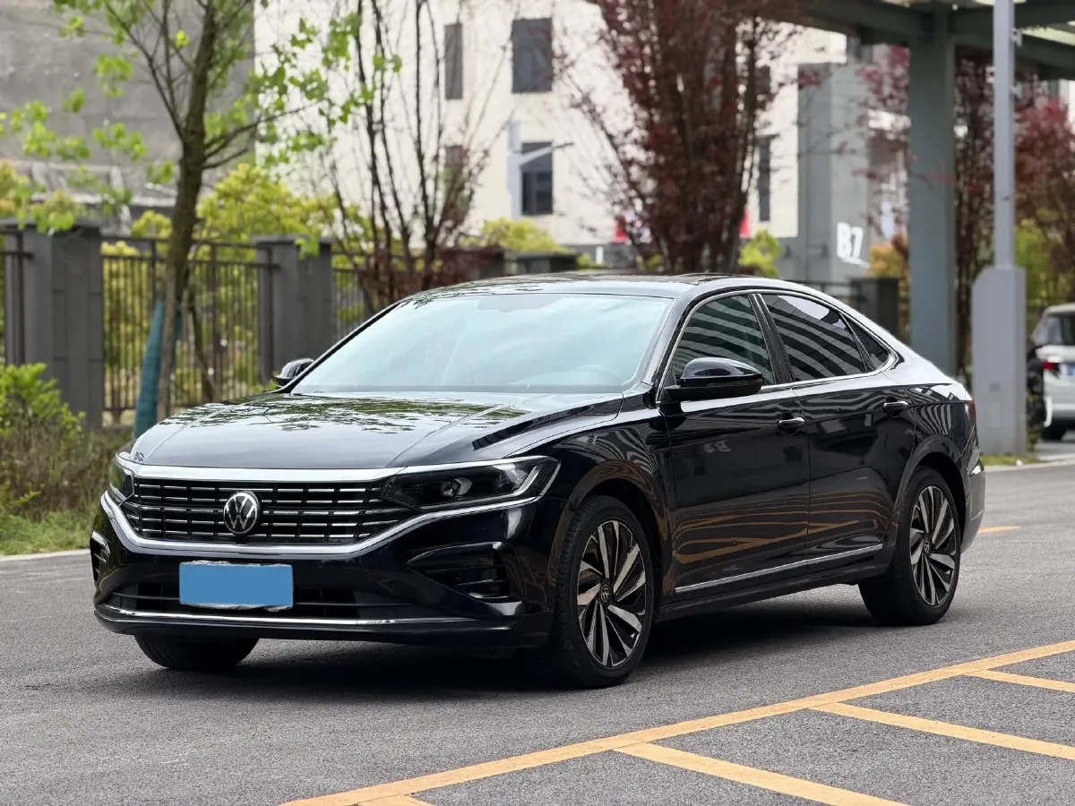 2022 Skoda Kodiak GT 2.0T 186HP L4 7DCT,autocango,china used car exporter,china ev exporter,chinese used car exporter,chinese used ev exporter