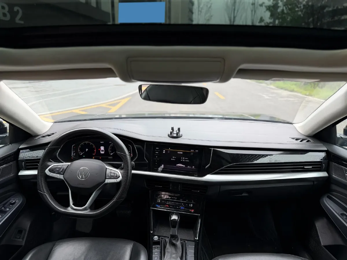 2022 Skoda Kodiak GT 2.0T 186HP L4 7DCT,autocango,china used car exporter,china ev exporter,chinese used car exporter,chinese used ev exporter