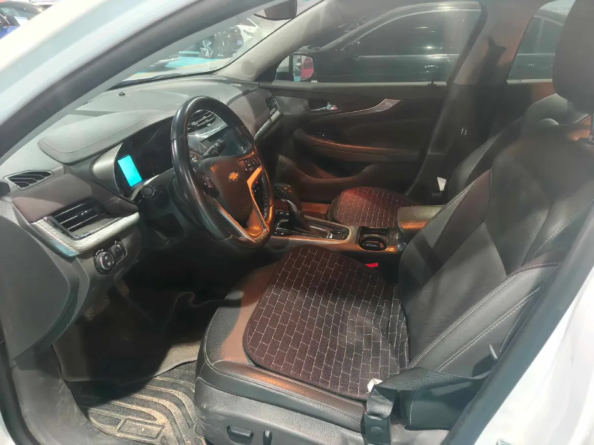 2018 Chevrolet Malibu 1.5T 170HP L4 6AT,autocango,china used car exporter,china ev exporter,chinese used car exporter,chinese used ev exporter