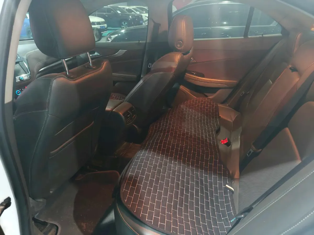 2018 Chevrolet Malibu 1.5T 170HP L4 6AT,autocango,china used car exporter,china ev exporter,chinese used car exporter,chinese used ev exporter