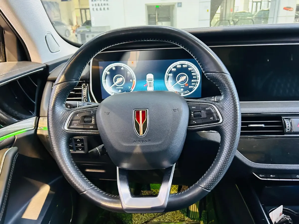 2022 HongQi HS5 2.0T 224HP L4 6AT,autocango,china used car exporter,china ev exporter,chinese used car exporter,chinese used ev exporter