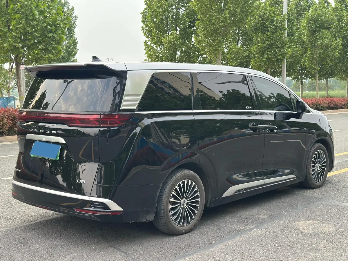 2022 Mercedes-Benz GLC Class 2.0T 197HP L4 9AT,autocango,china used car exporter,china ev exporter,chinese used car exporter,chinese used ev exporter