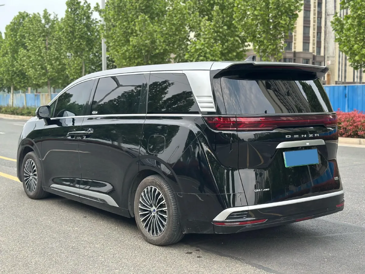 2022 Mercedes-Benz GLC Class 2.0T 197HP L4 9AT,autocango,china used car exporter,china ev exporter,chinese used car exporter,chinese used ev exporter