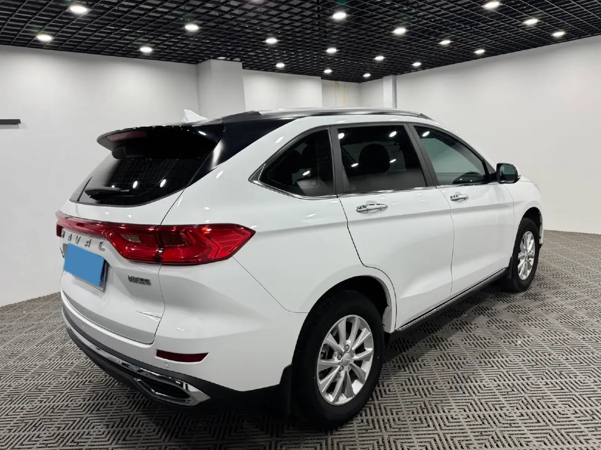 2021 Haval H6 Coupe 1.5T 150HP L4 6MT,autocango,china used car exporter,china ev exporter,chinese used car exporter,chinese used ev exporter