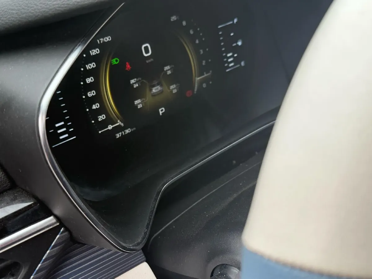 2022 Geely Azkarra 1.8T 184HP L4 7DCT,autocango,china used car exporter,china ev exporter,chinese used car exporter,chinese used ev exporter