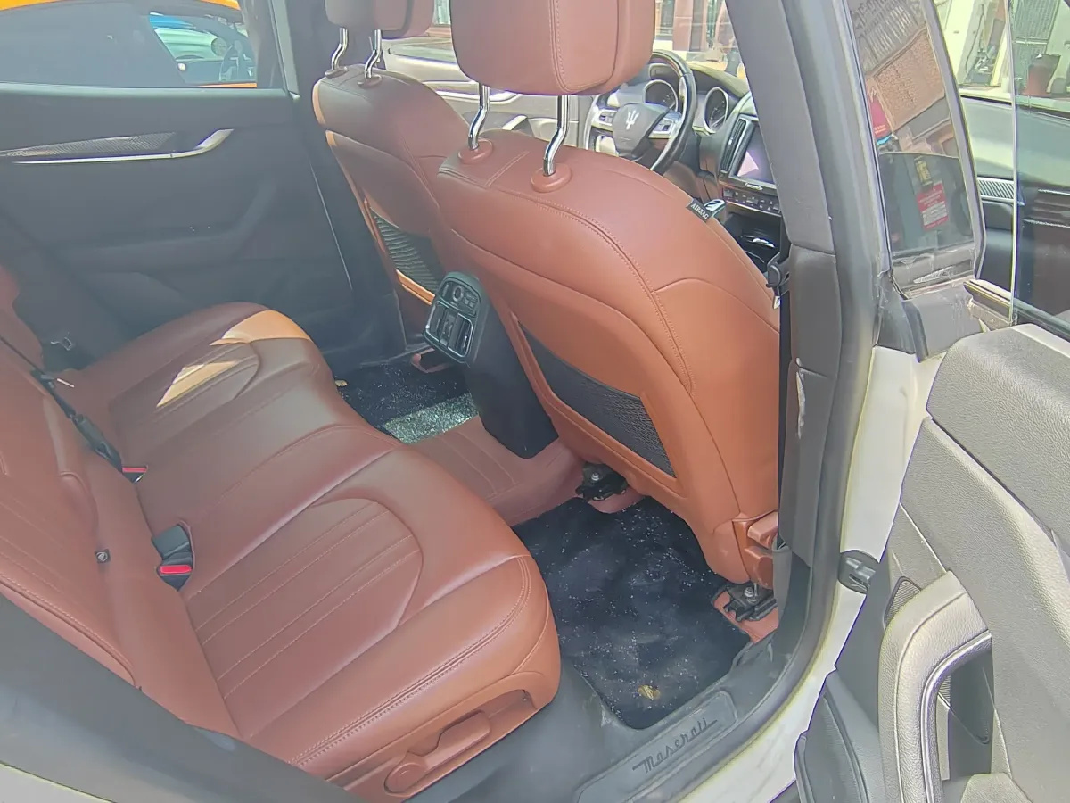 2019 Maserati Levante 3.0T 350HP V6 8AT,autocango,china used car exporter,china ev exporter,chinese used car exporter,chinese used ev exporter