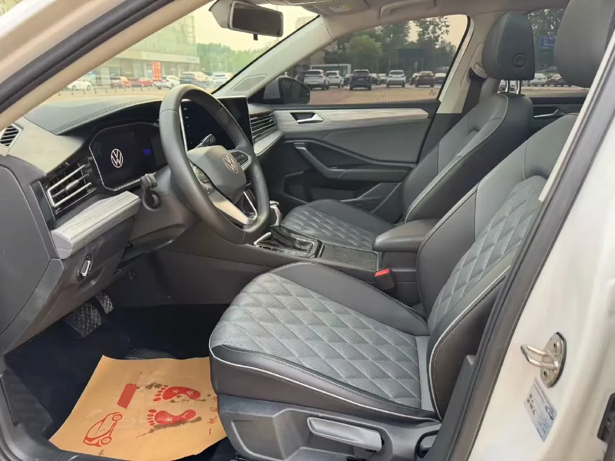 2024 Volkswagen Sagitar 1.5T 160HP L4 7DCT,autocango,china used car exporter,china ev exporter,chinese used car exporter,chinese used ev exporter