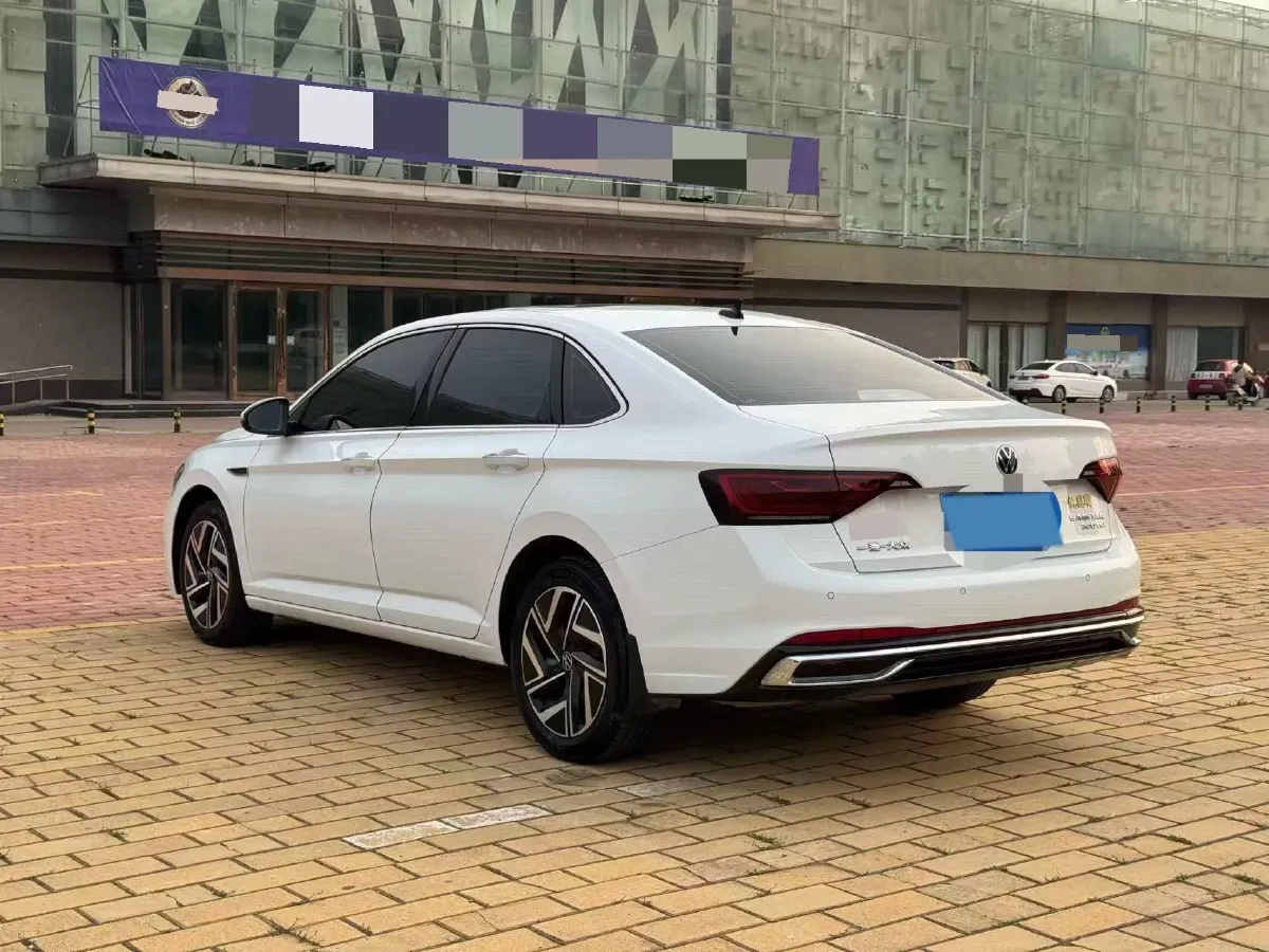 2024 Volkswagen Sagitar 1.5T 160HP L4 7DCT,autocango,china used car exporter,china ev exporter,chinese used car exporter,chinese used ev exporter