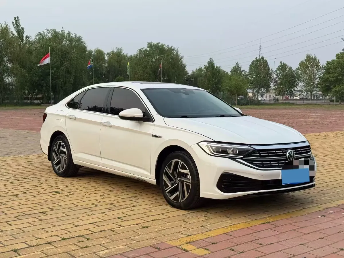 2024 Volkswagen Sagitar 1.5T 160HP L4 7DCT,autocango,china used car exporter,china ev exporter,chinese used car exporter,chinese used ev exporter