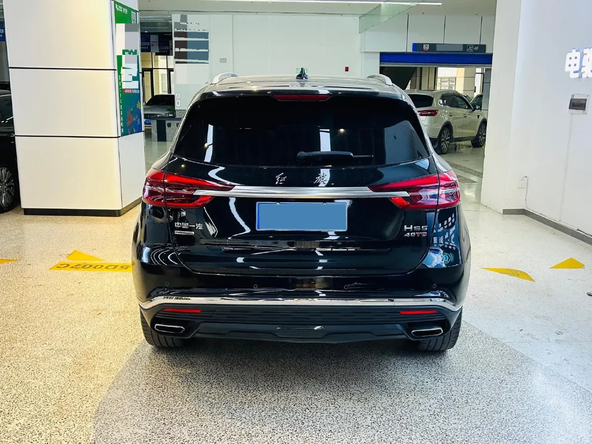 2022 HongQi HS5 2.0T 224HP L4 6AT,autocango,china used car exporter,china ev exporter,chinese used car exporter,chinese used ev exporter