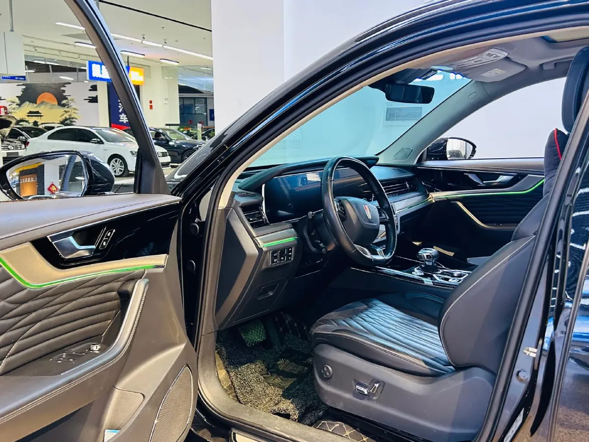 2022 HongQi HS5 2.0T 224HP L4 6AT,autocango,china used car exporter,china ev exporter,chinese used car exporter,chinese used ev exporter