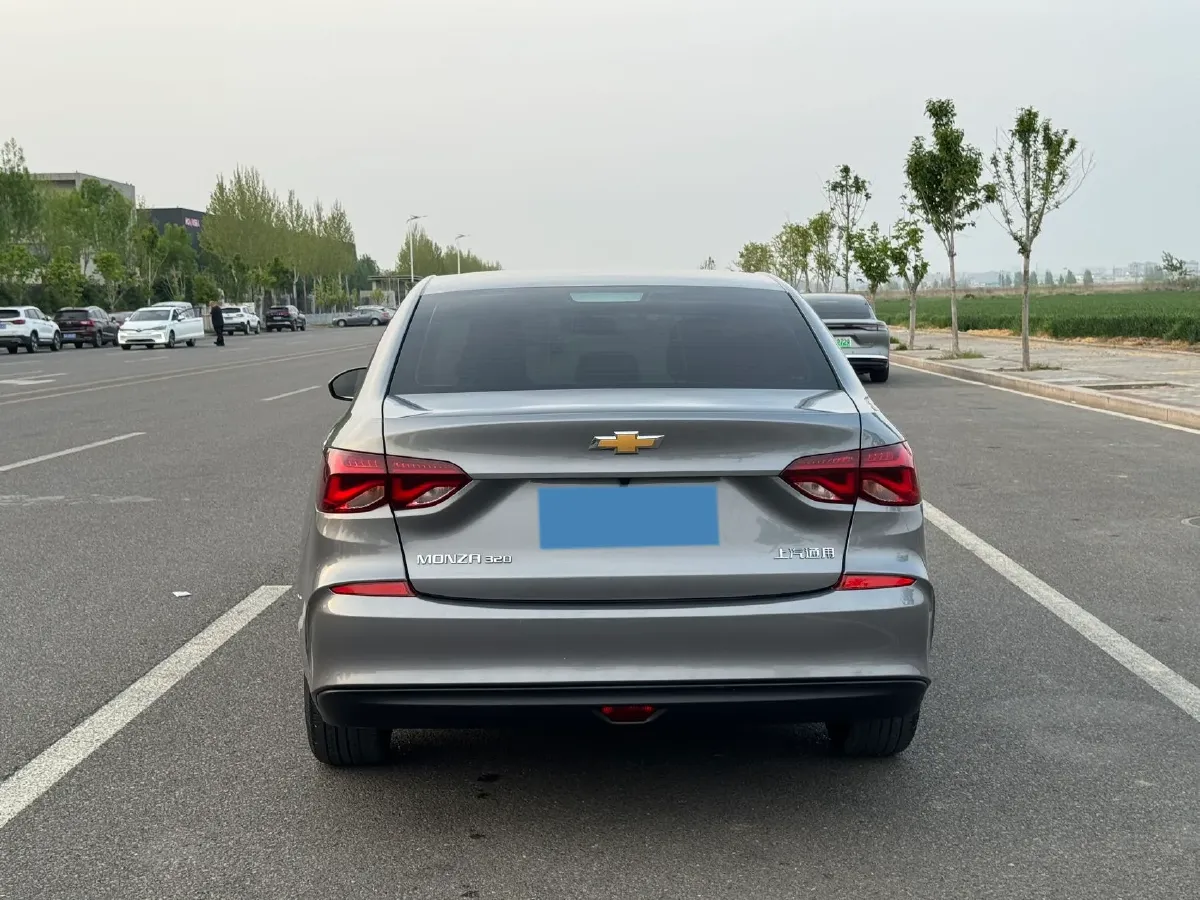 2022 Chevrolet Monza 1.5L 113HP L4 6AT,autocango,china used car exporter,china ev exporter,chinese used car exporter,chinese used ev exporter