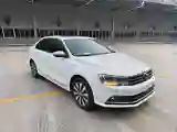 2018 Volkswagen Sagitar 1.2T 110HP L4 7DCT