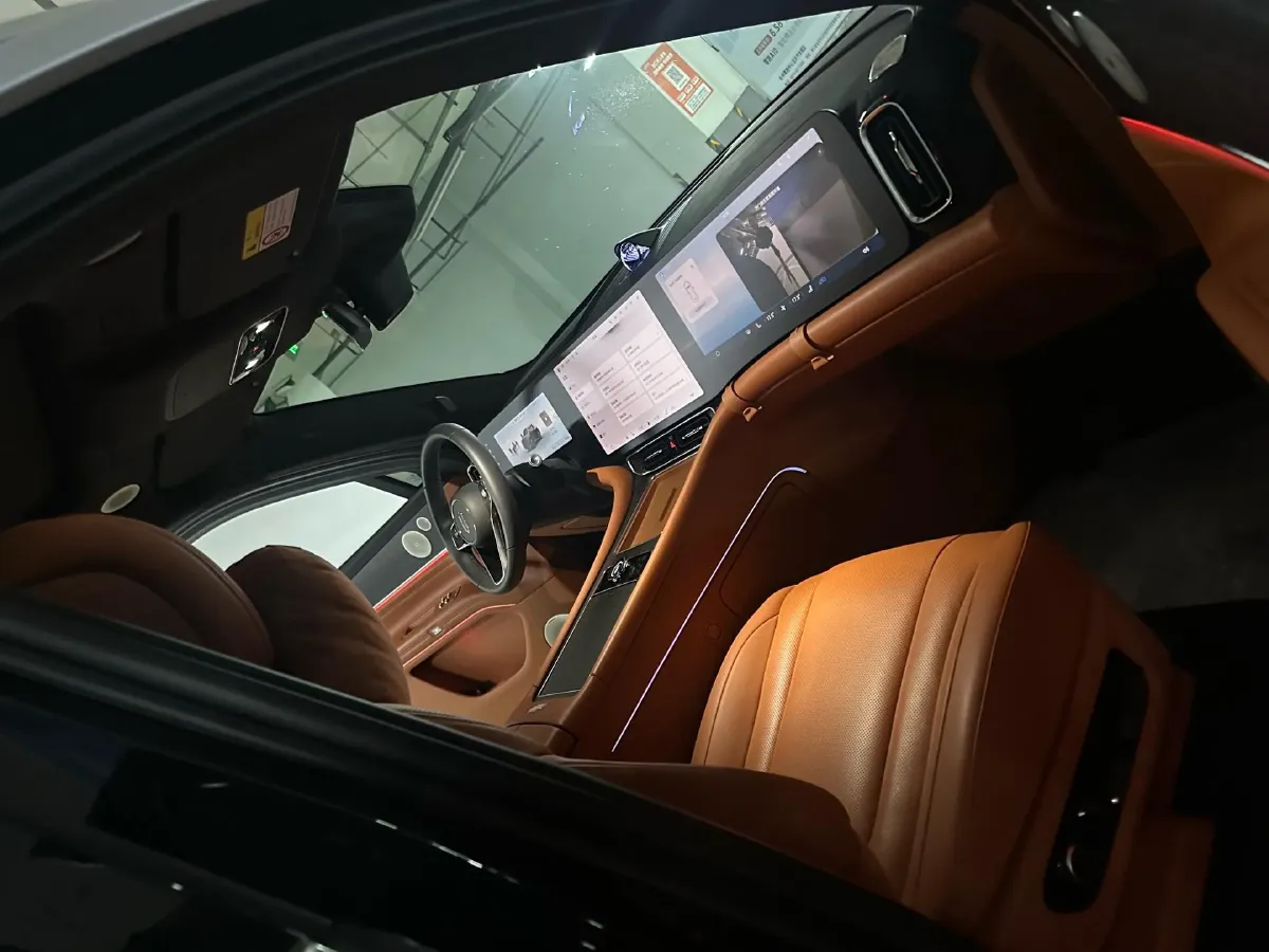 2024 AITO AITO M9 1.5T 152HP L4 REEV 42KWH,autocango,china used car exporter,china ev exporter,chinese used car exporter,chinese used ev exporter