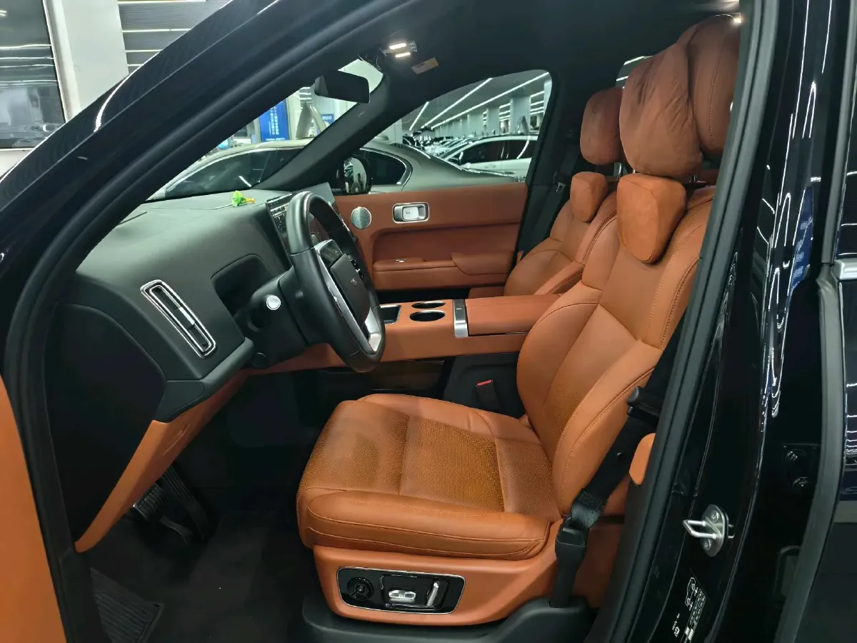 2022 Li L9 Range Extended 154HP REEV 42.6KWH,autocango,china used car exporter,china ev exporter,chinese used car exporter,chinese used ev exporter