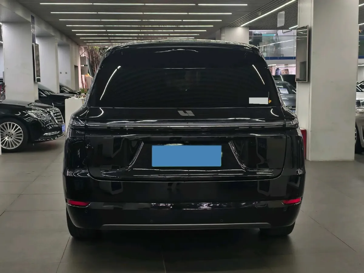 2022 Li L9 Range Extended 154HP REEV 42.6KWH,autocango,china used car exporter,china ev exporter,chinese used car exporter,chinese used ev exporter