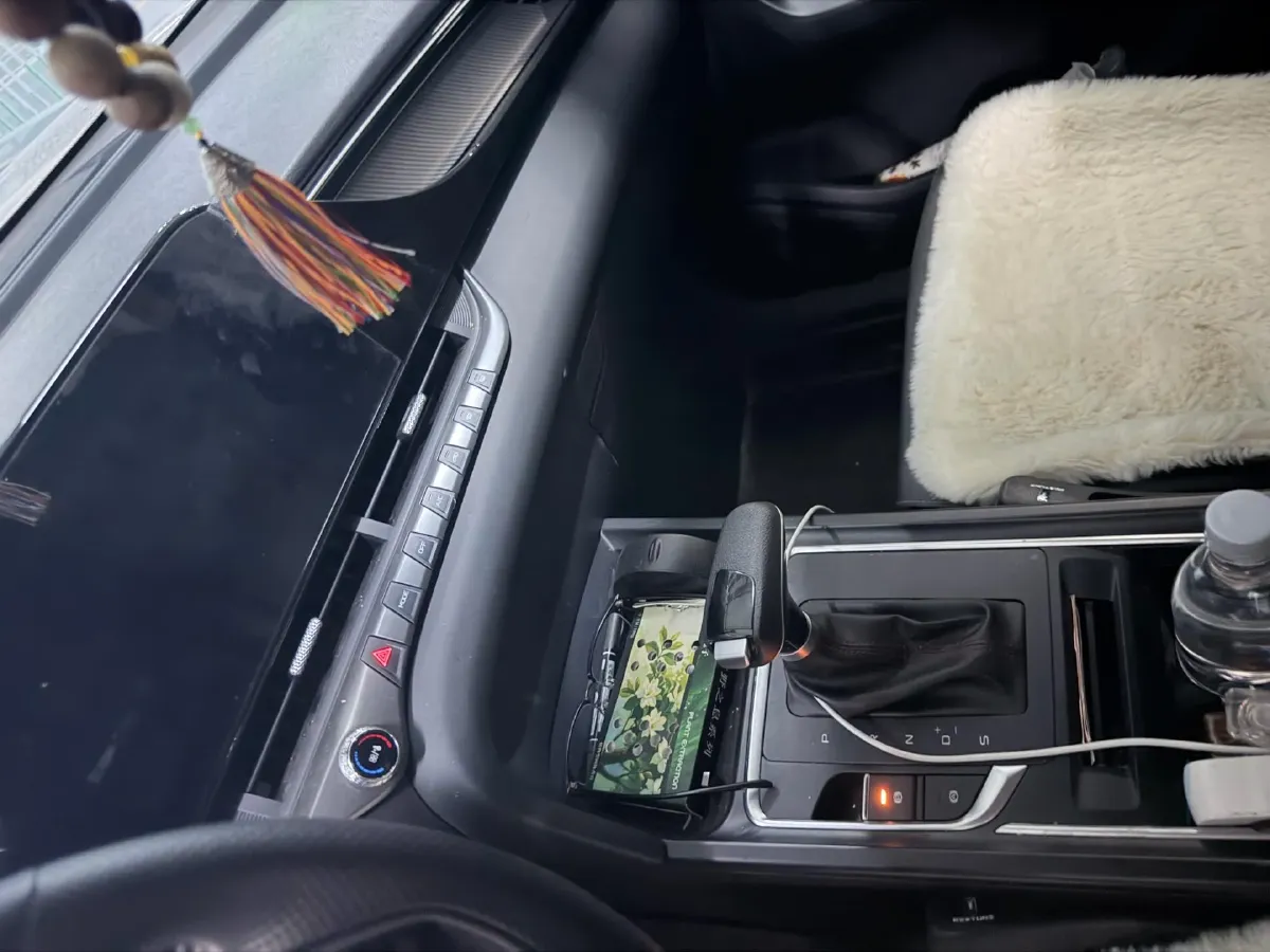 2022 Bestune T55 1.5T 169HP L4 7DCT,autocango,china used car exporter,china ev exporter,chinese used car exporter,chinese used ev exporter