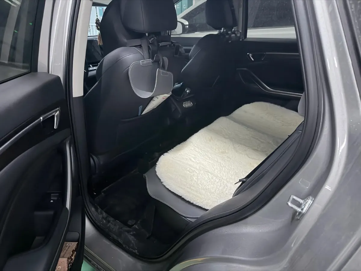 2022 Bestune T55 1.5T 169HP L4 7DCT,autocango,china used car exporter,china ev exporter,chinese used car exporter,chinese used ev exporter