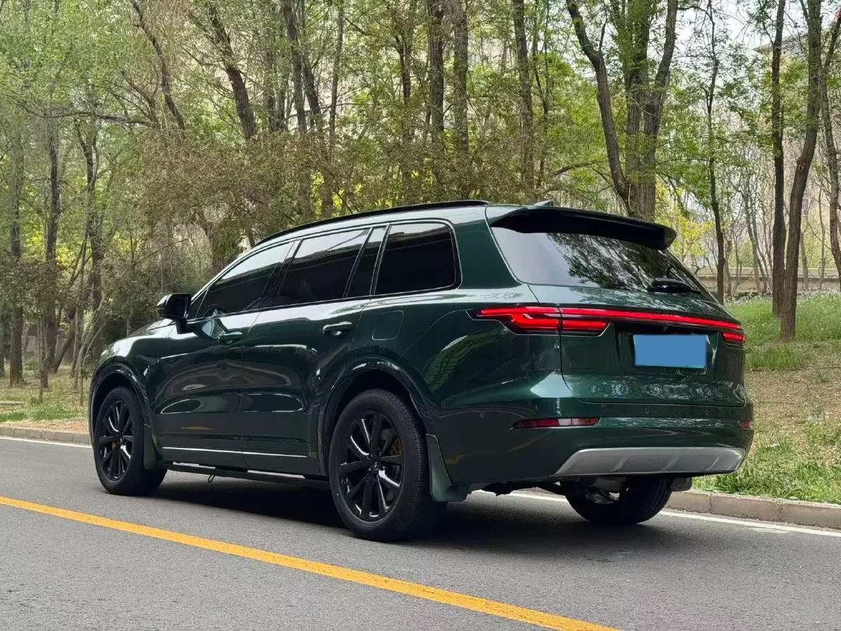 2021 Li ONE Range Extended 131HP REEV 40.5KWH,autocango,china used car exporter,china ev exporter,chinese used car exporter,chinese used ev exporter