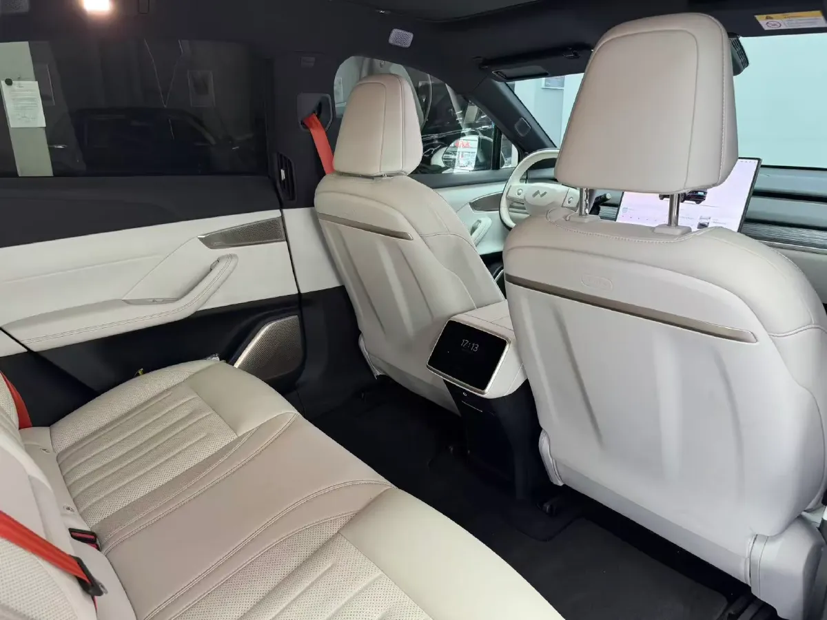 2024 ONVO L60 BEV 60KWH,autocango,china used car exporter,china ev exporter,chinese used car exporter,chinese used ev exporter