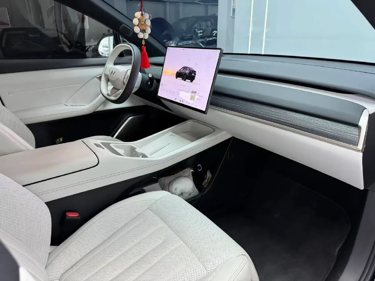 2024 ONVO L60 BEV 60KWH,autocango,china used car exporter,china ev exporter,chinese used car exporter,chinese used ev exporter