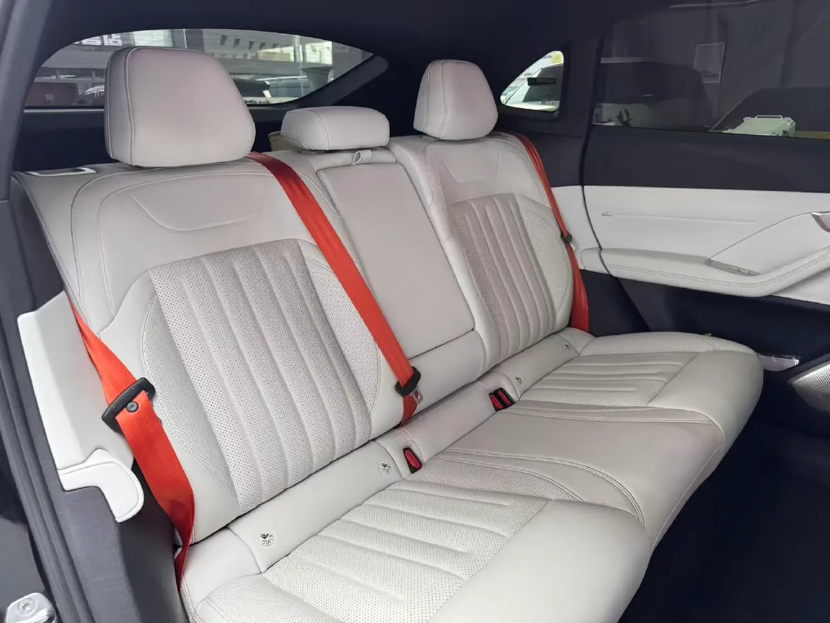 2024 ONVO L60 BEV 60KWH,autocango,china used car exporter,china ev exporter,chinese used car exporter,chinese used ev exporter