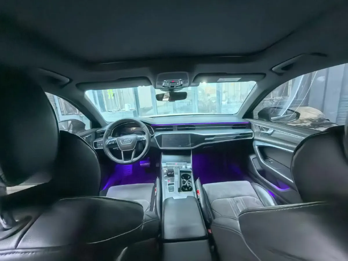 2019 Audi A6L 2.0T 190HP L4 7DCT,autocango,china used car exporter,china ev exporter,chinese used car exporter,chinese used ev exporter