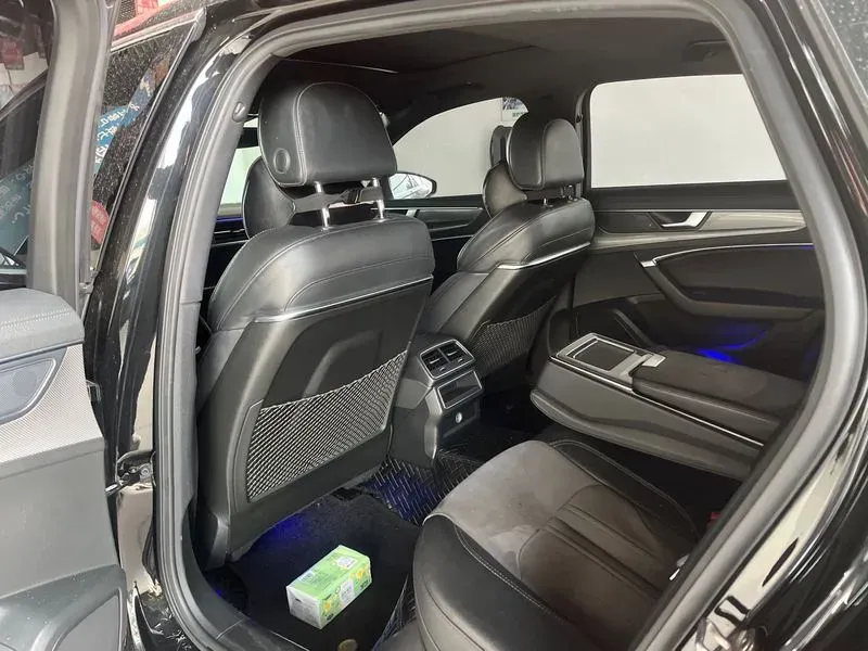 2019 Audi A6L 2.0T 190HP L4 7DCT,autocango,china used car exporter,china ev exporter,chinese used car exporter,chinese used ev exporter