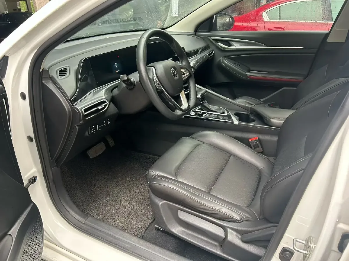 2020 ChangAn Eado 1.6L 128HP L4 6AT,autocango,china used car exporter,china ev exporter,chinese used car exporter,chinese used ev exporter