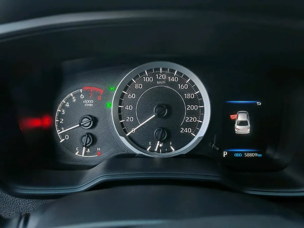 2021 Toyota Corolla 1.2T 116HP L4 CVT,autocango,china used car exporter,china ev exporter,chinese used car exporter,chinese used ev exporter