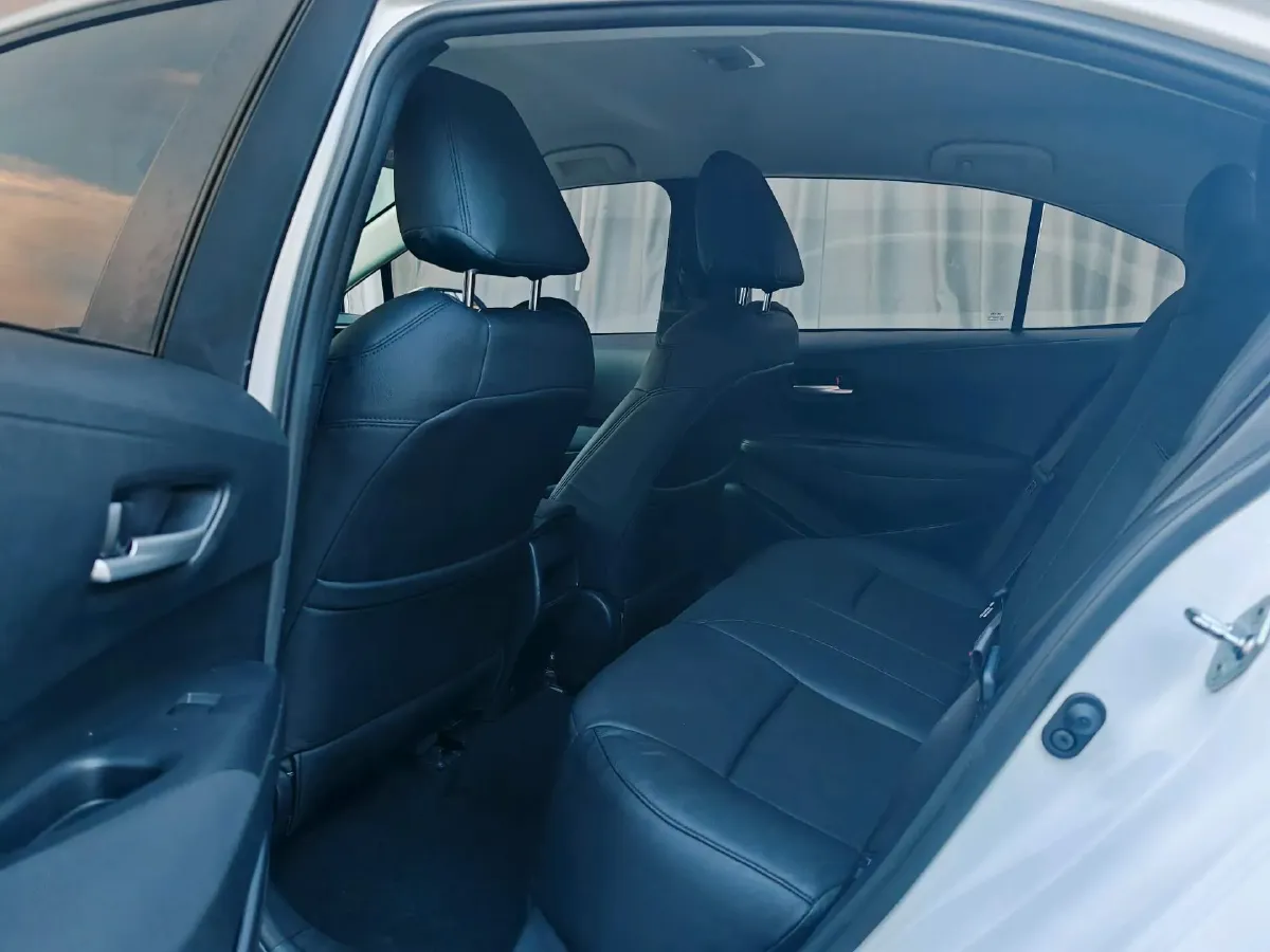 2021 Toyota Corolla 1.2T 116HP L4 CVT,autocango,china used car exporter,china ev exporter,chinese used car exporter,chinese used ev exporter