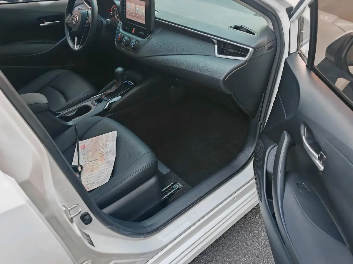 2021 Toyota Corolla 1.2T 116HP L4 CVT,autocango,china used car exporter,china ev exporter,chinese used car exporter,chinese used ev exporter
