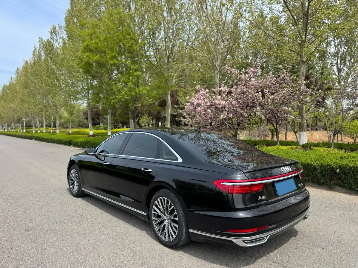 2021 Audi A8 3.0T 286HP V6 8AT,autocango,china used car exporter,china ev exporter,chinese used car exporter,chinese used ev exporter
