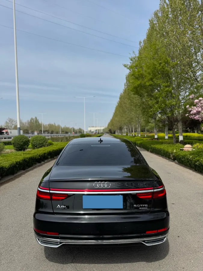 2021 Audi A8 3.0T 286HP V6 8AT,autocango,china used car exporter,china ev exporter,chinese used car exporter,chinese used ev exporter