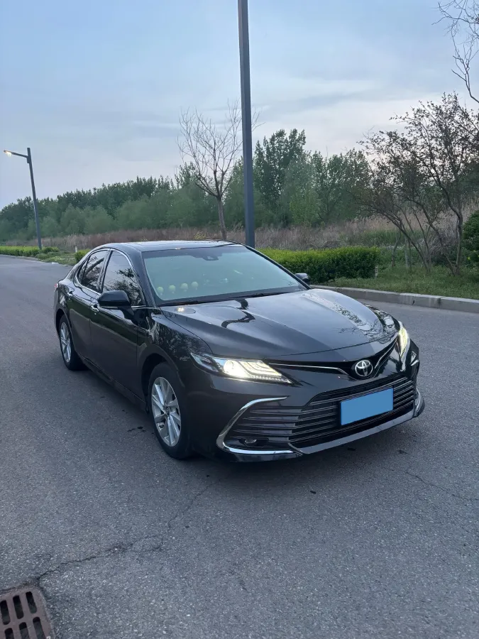 2023 Toyota Camry 2.0L 177HP L4 CVT,autocango,china used car exporter,china ev exporter,chinese used car exporter,chinese used ev exporter