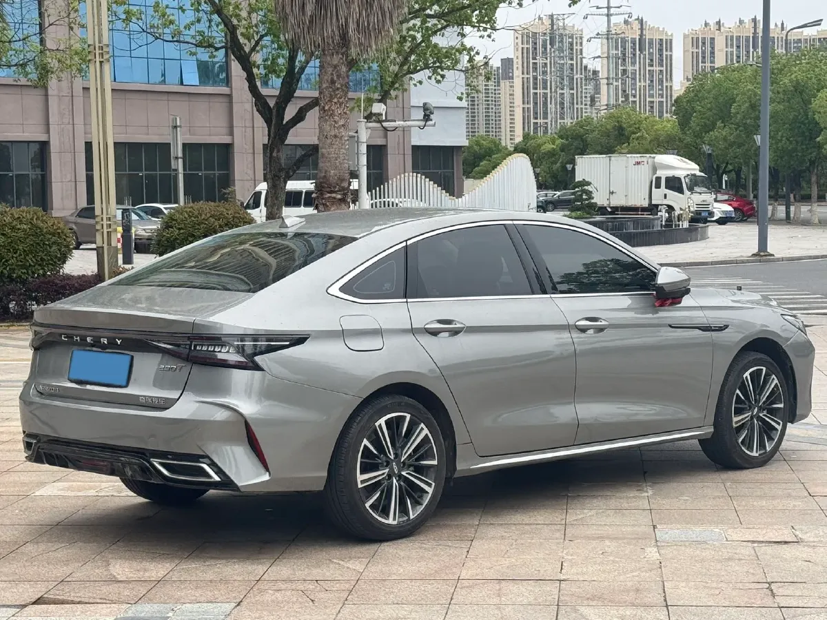 2025 Chery Arrizo 8 Pro 1.6T 197HP L4 7DCT,autocango,china used car exporter,china ev exporter,chinese used car exporter,chinese used ev exporter