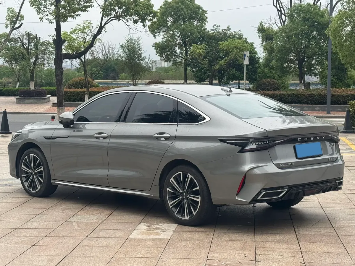 2025 Chery Arrizo 8 Pro 1.6T 197HP L4 7DCT,autocango,china used car exporter,china ev exporter,chinese used car exporter,chinese used ev exporter