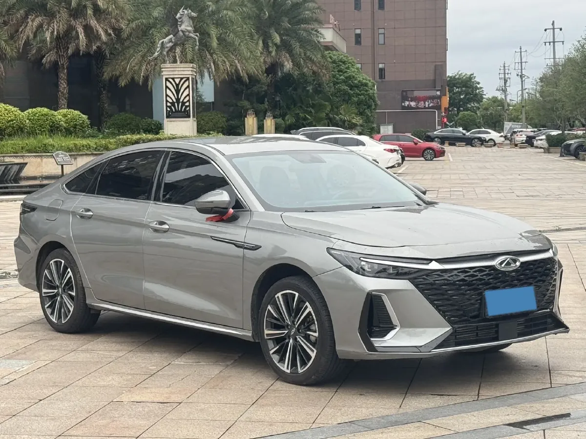 2025 Chery Arrizo 8 Pro 1.6T 197HP L4 7DCT,autocango,china used car exporter,china ev exporter,chinese used car exporter,chinese used ev exporter